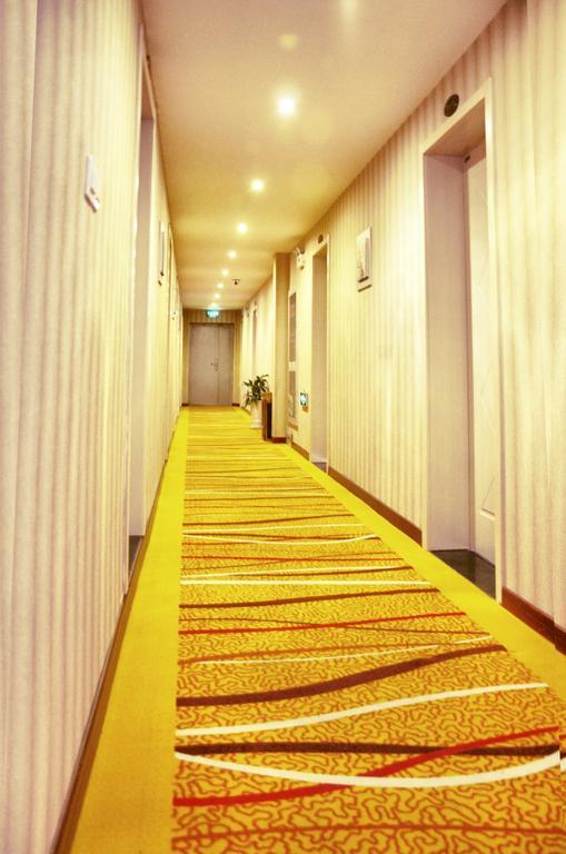 Nafee Hotel Zhenjiang  Exterior foto